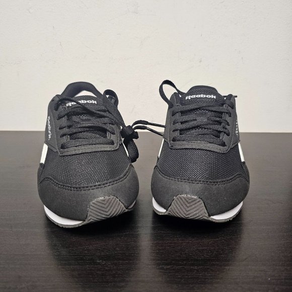 Reebok Classic Lace-Up Sneakers Jogger Size 5 W Black / White New in Box! - Picture 2 of 9